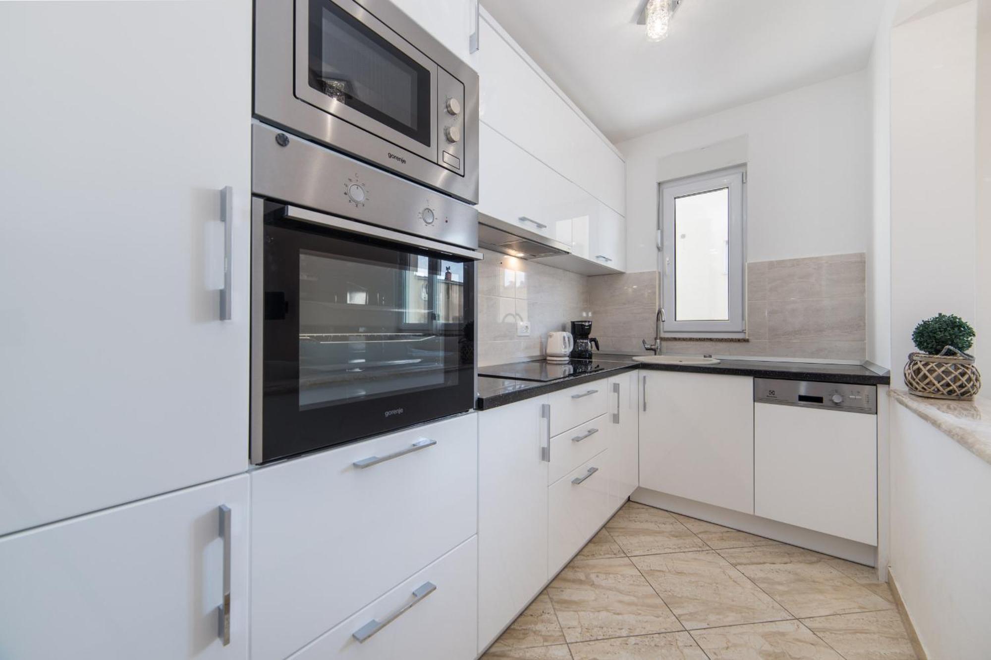 Apartments Crystal Makarska Phòng bức ảnh